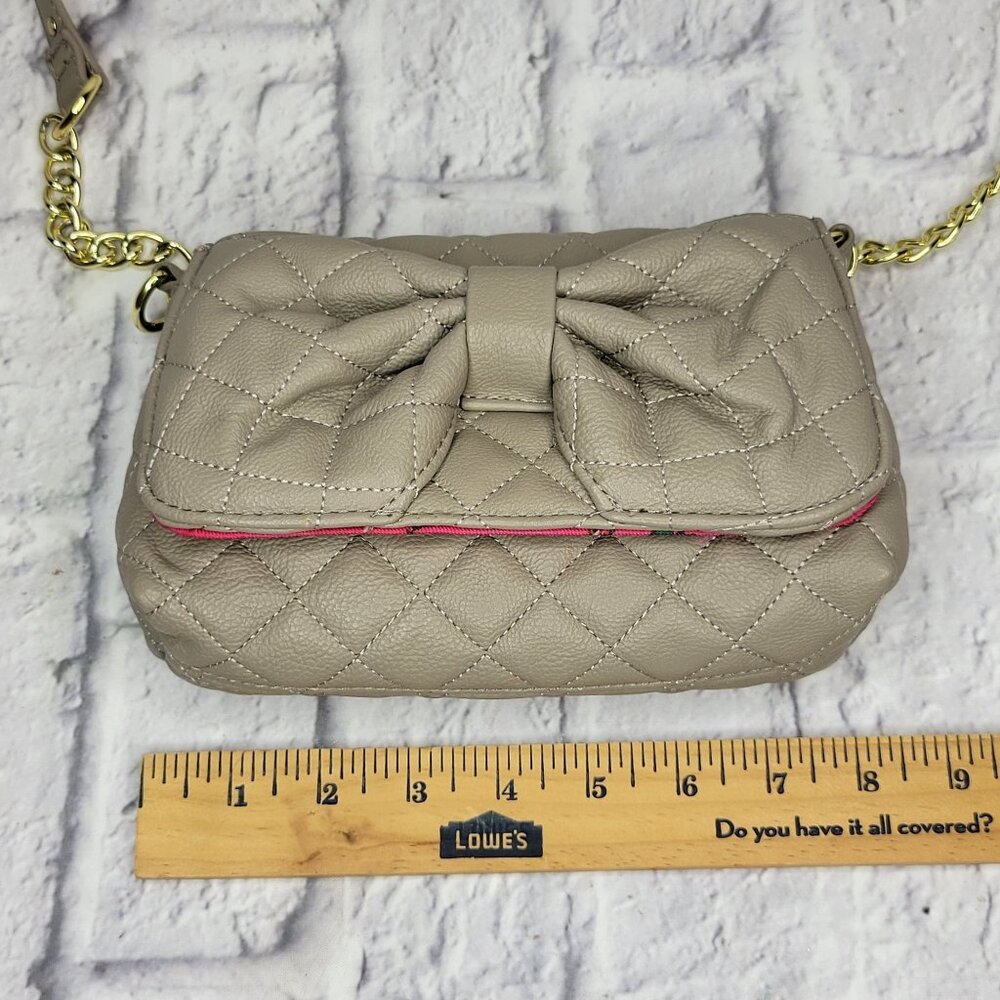 Betsey Johnson Womens Crossbody Bag Gray Quilted Diamonds 3D Floral Strap Beauti - Picture 7 of 16